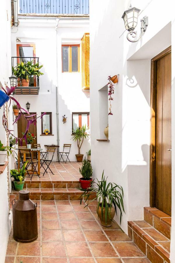 グラナダ Casa Po Bed & Breakfast エクステリア 写真